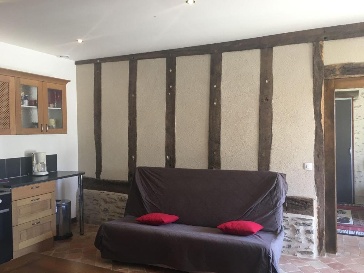 Gite A La Ferme Rouesse-Vasse Exterior photo